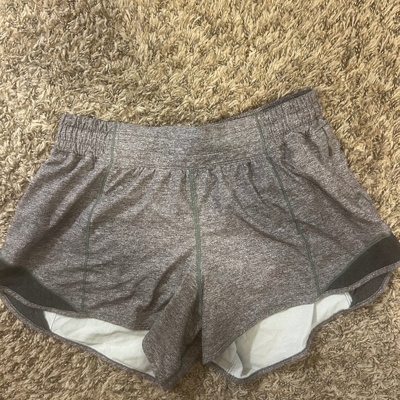 lulu shorts - Picture 1 of 2